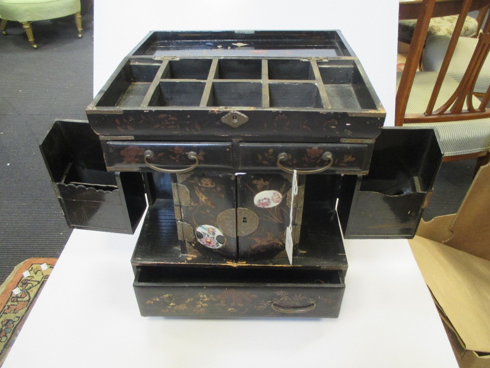 A late 19th/early 20th century Japanese black lacquer jewellery cabinet 47 x 30 x 14cm - Image 4 of 4