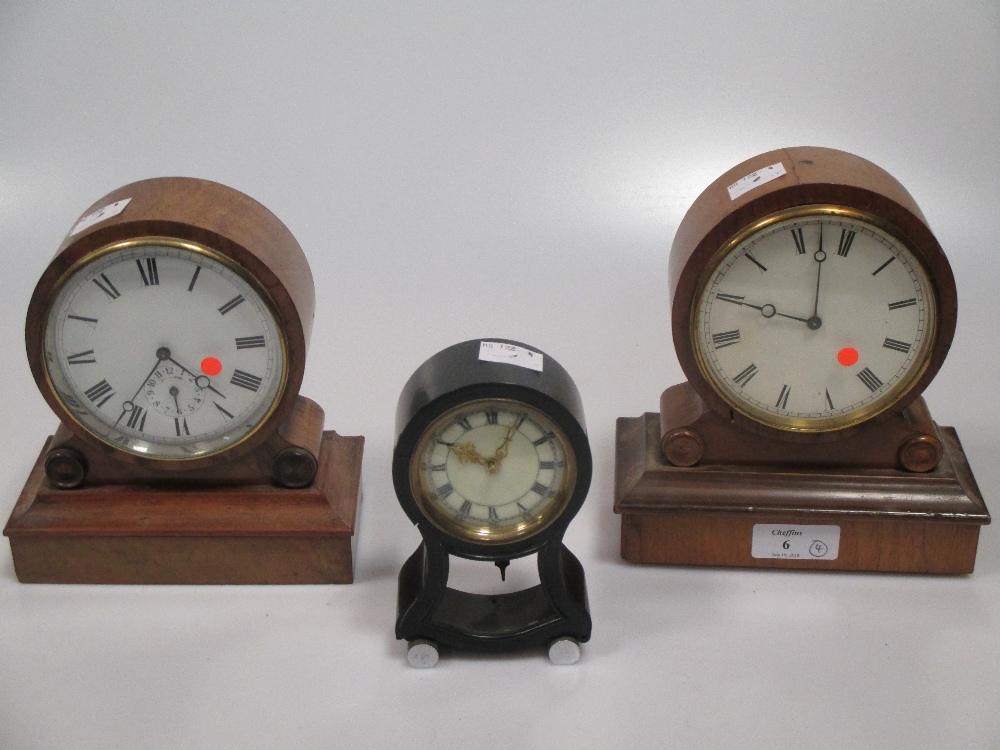 An oak mantel timepiece with German movement and two other small walnut case timepieces, and one - Image 4 of 4