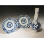 A pair of 19th century Chinese export blue and white bowls and a 19th century blue and white