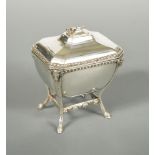 An Edward VII silver casket, by George Nathan & Ridley Hayes, Chester 1908, of octagonal form with