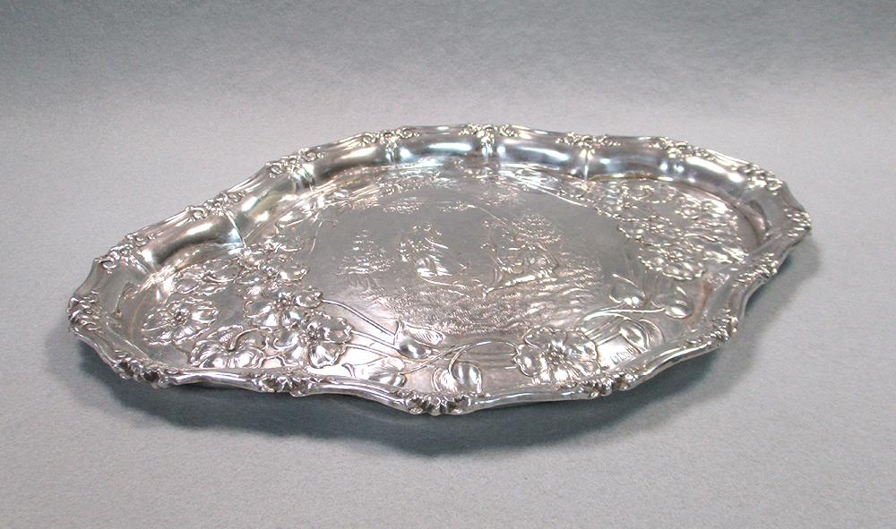 An Edward VII silver dressing table tray, by WJ Myatt & Co, Birmingham 1904, the lozenge shaped - Image 6 of 6