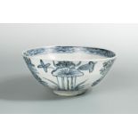 A Ming dynasty Kraak bowl, the exterior painted with a pair of ducks alternating with lotus, 20cm