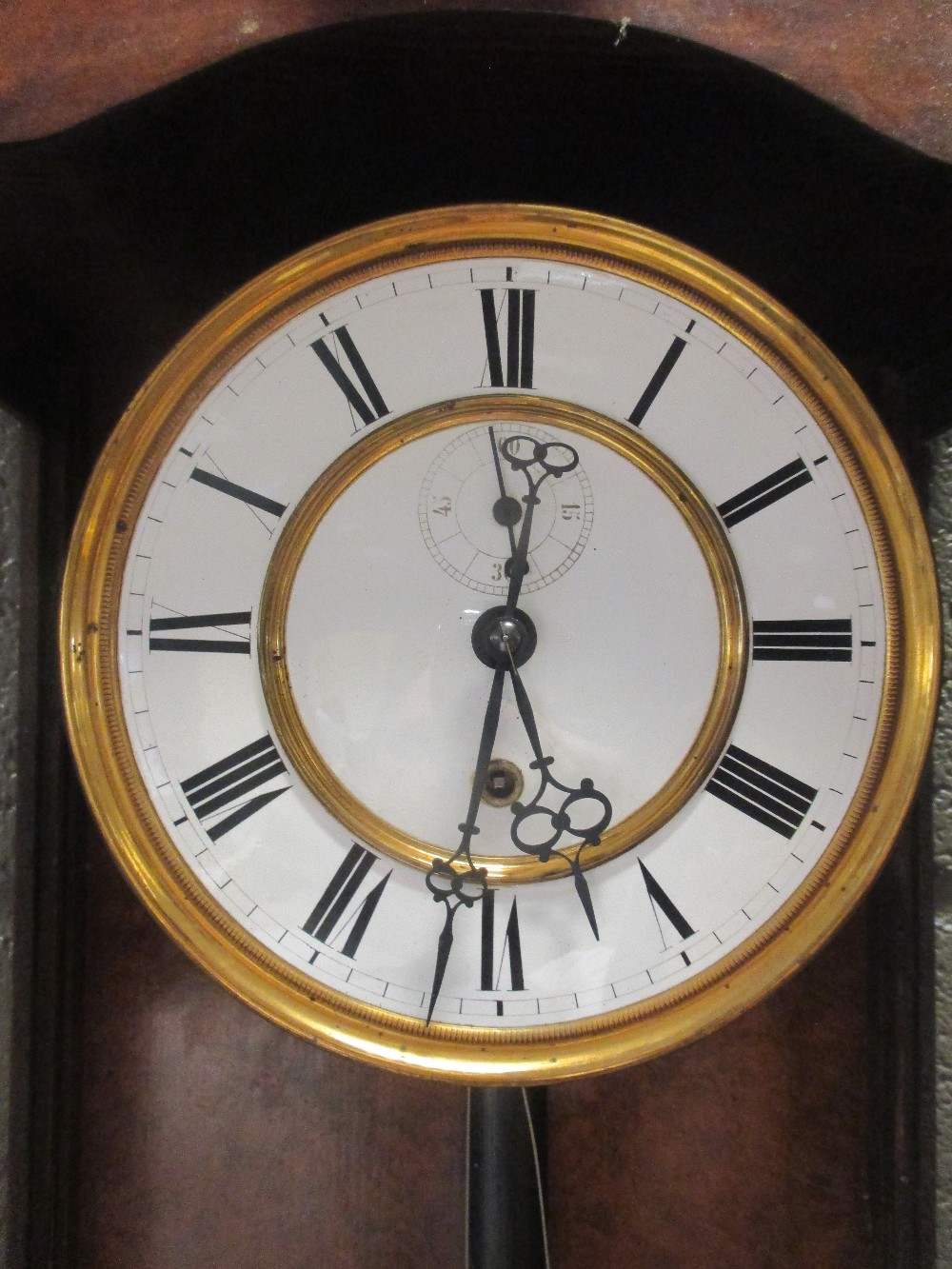An early 20th century walnut cased Vienna regulator wall clock, 113cm long - Bild 2 aus 2