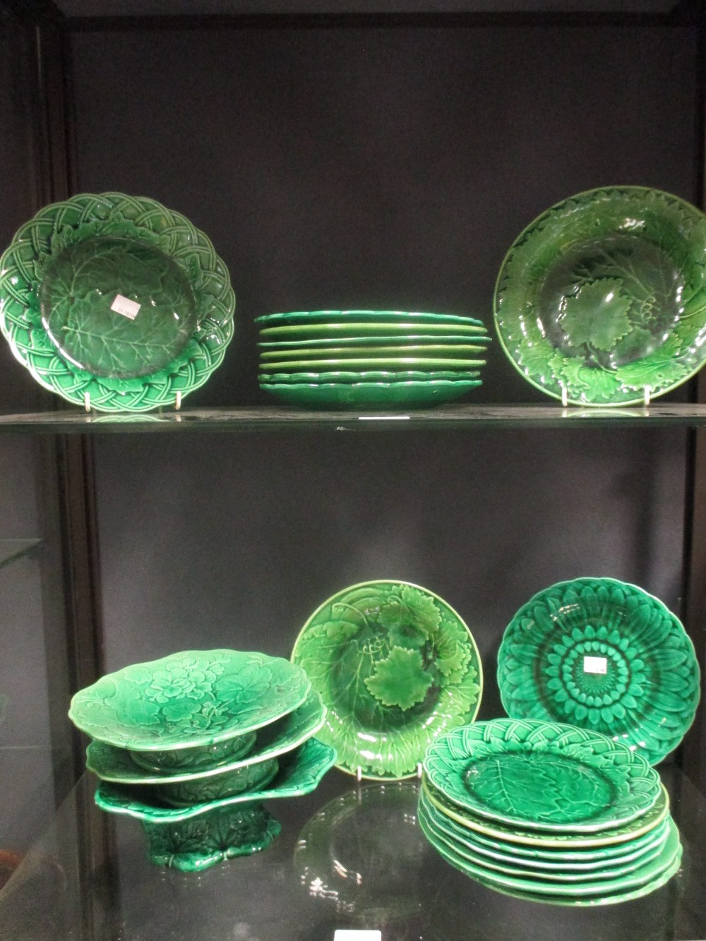 Wedgwood green glazed leaf moulded and other similar plates (qty)