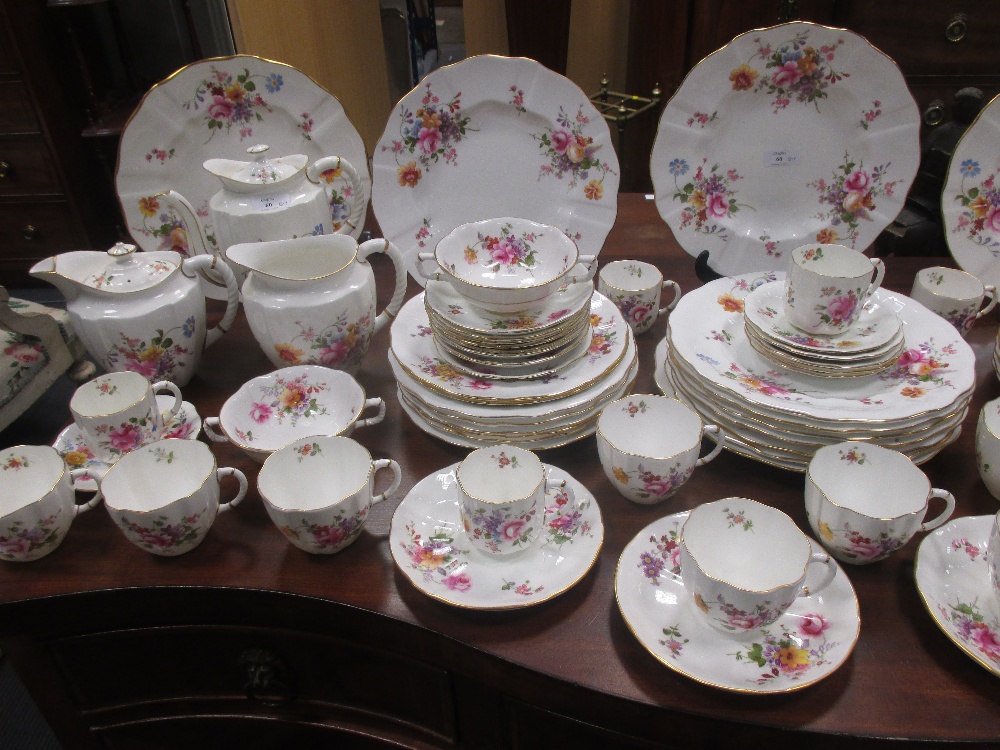 A Royal Crown Derby Dinner and tea service - Image 3 of 3
