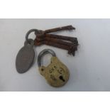 A GWR brass padlock and a bunch of keys with a tag 'Brake Down Van 177 Tender'