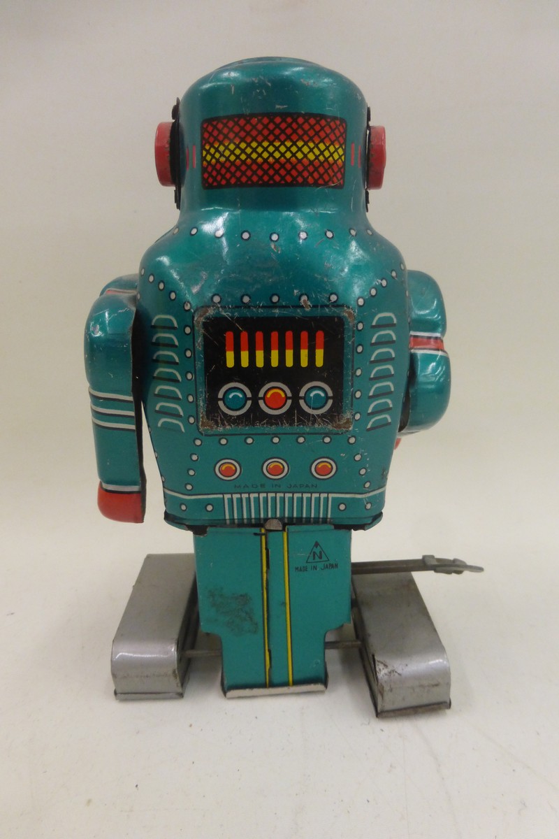 A Japanese tinplate clockwork Sparky Robot by Noguchi. - Image 2 of 2