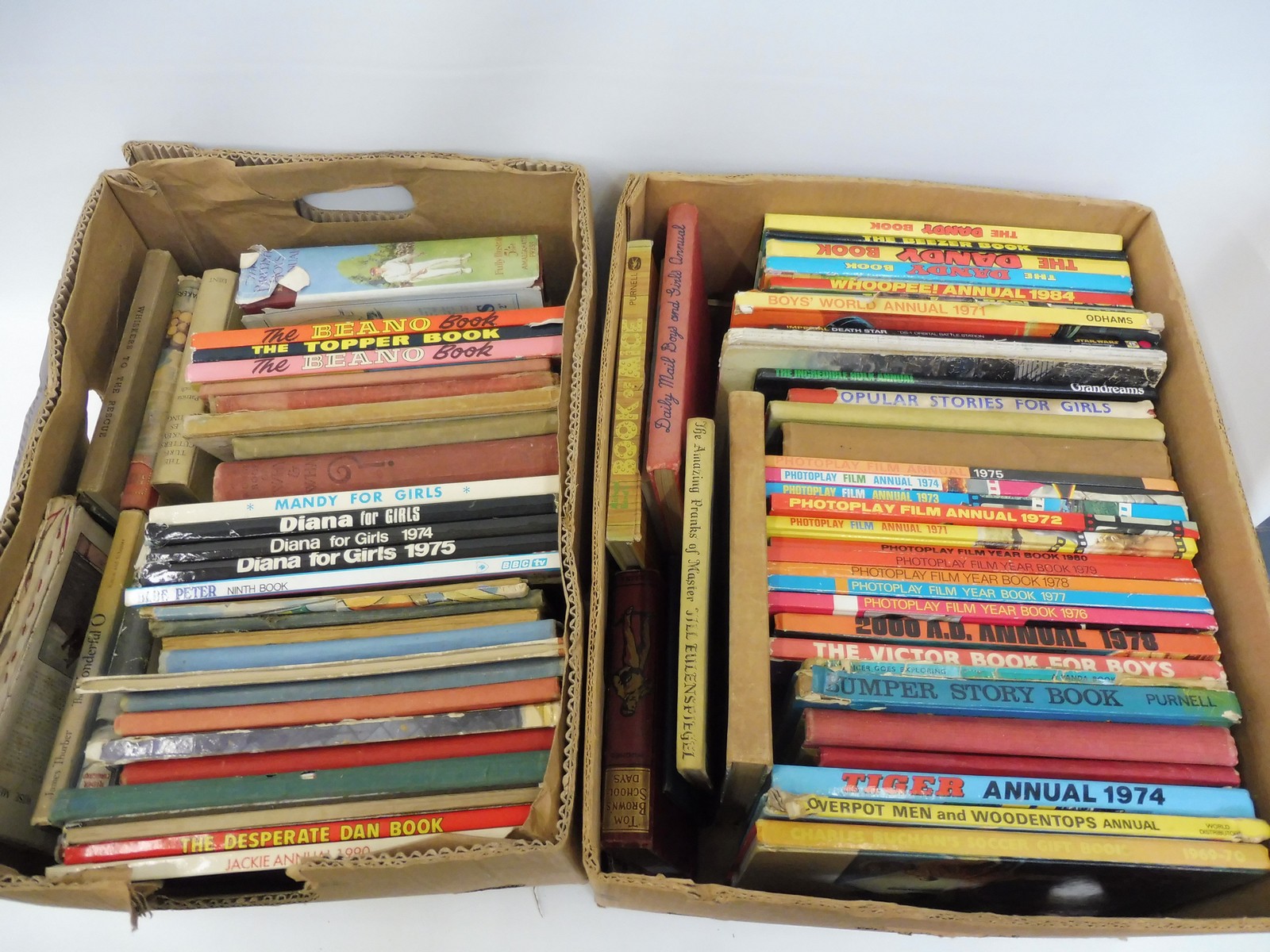 Five boxes of childrens books to include Enid Blyton. - Image 5 of 5