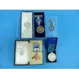 A 9ct yellow gold George V Masonic Jewel, comprising a gold set square drop below ribbon with an