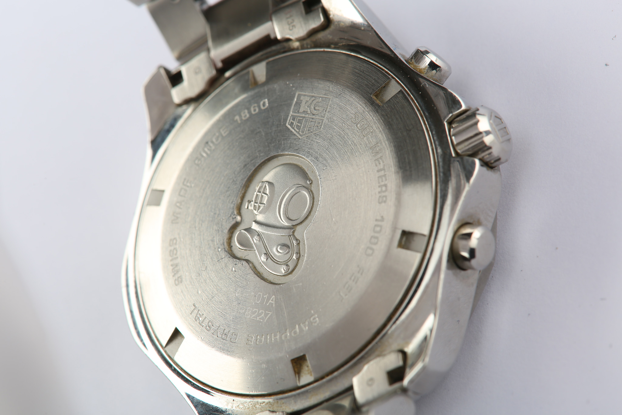 Tag Heuer. A stainless steel quartz calendar chronograph bracelet watch. Model: Aquaracer Grande. - Image 5 of 7