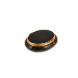 An early to mid-19th century bloodstone and unmarked gold snuff box, English circa 1830 – 50 Of