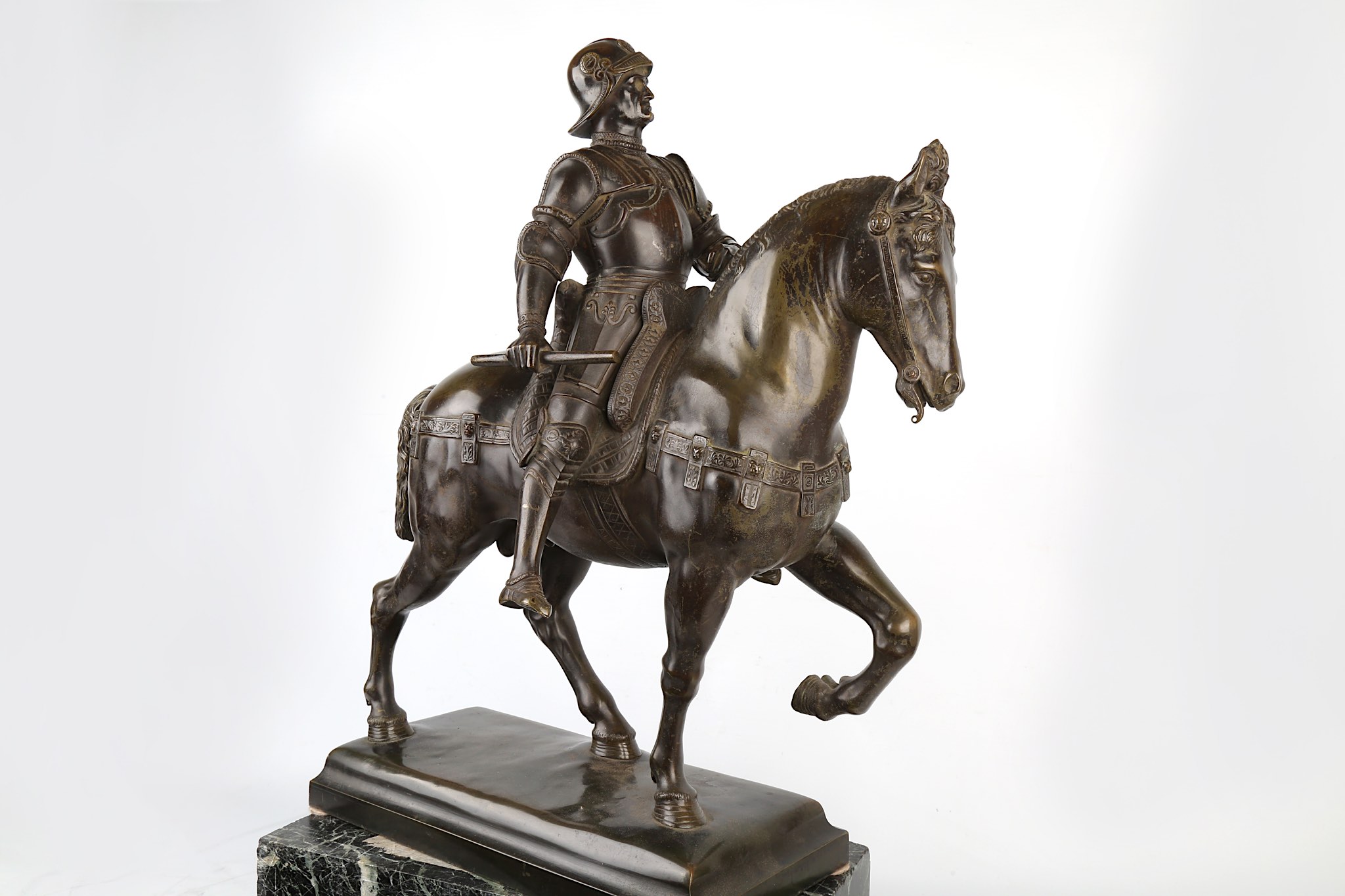 AFTER ANDREA DEL VERROCCHIO (ITALIAN, 1435-1488): A LARGE 19TH CENTURY BRONZE REDUCTION OF THE - Image 11 of 11