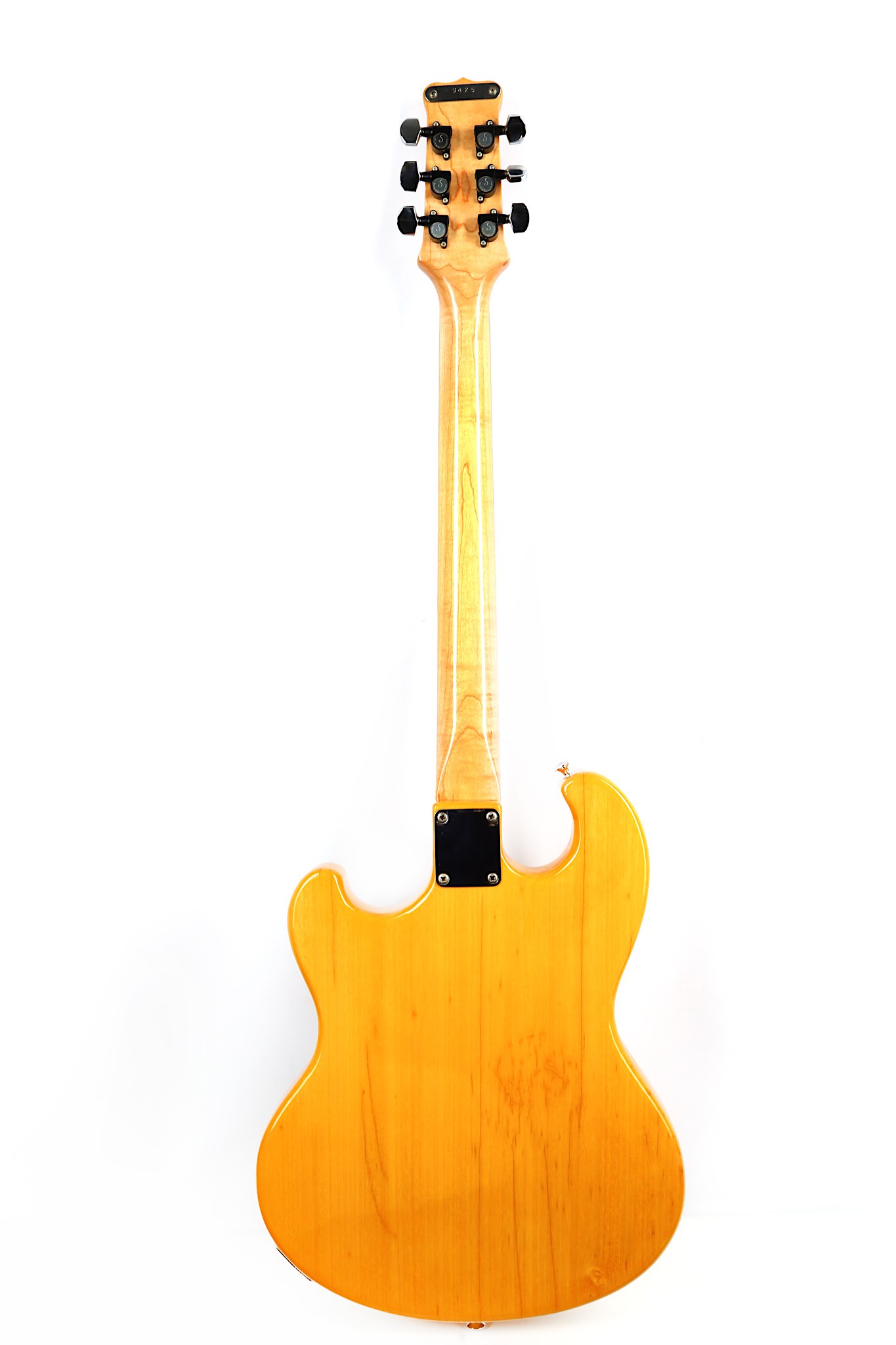 A 1976 Shergold Masquerader in Blonde Finish with no case - Image 3 of 4