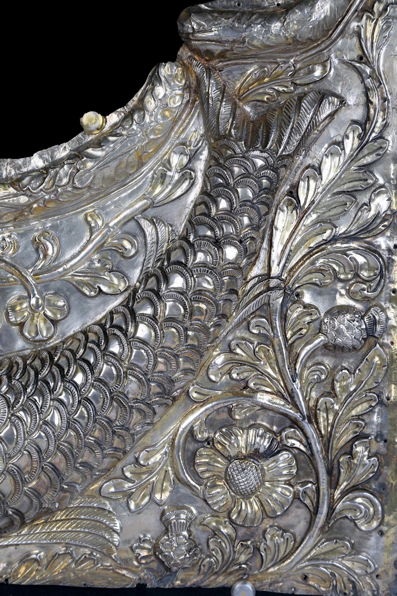 A PAIR OF REPOUSSÉ PARCEL-GILT SILVER DOOR FRAGMEN - Image 3 of 5