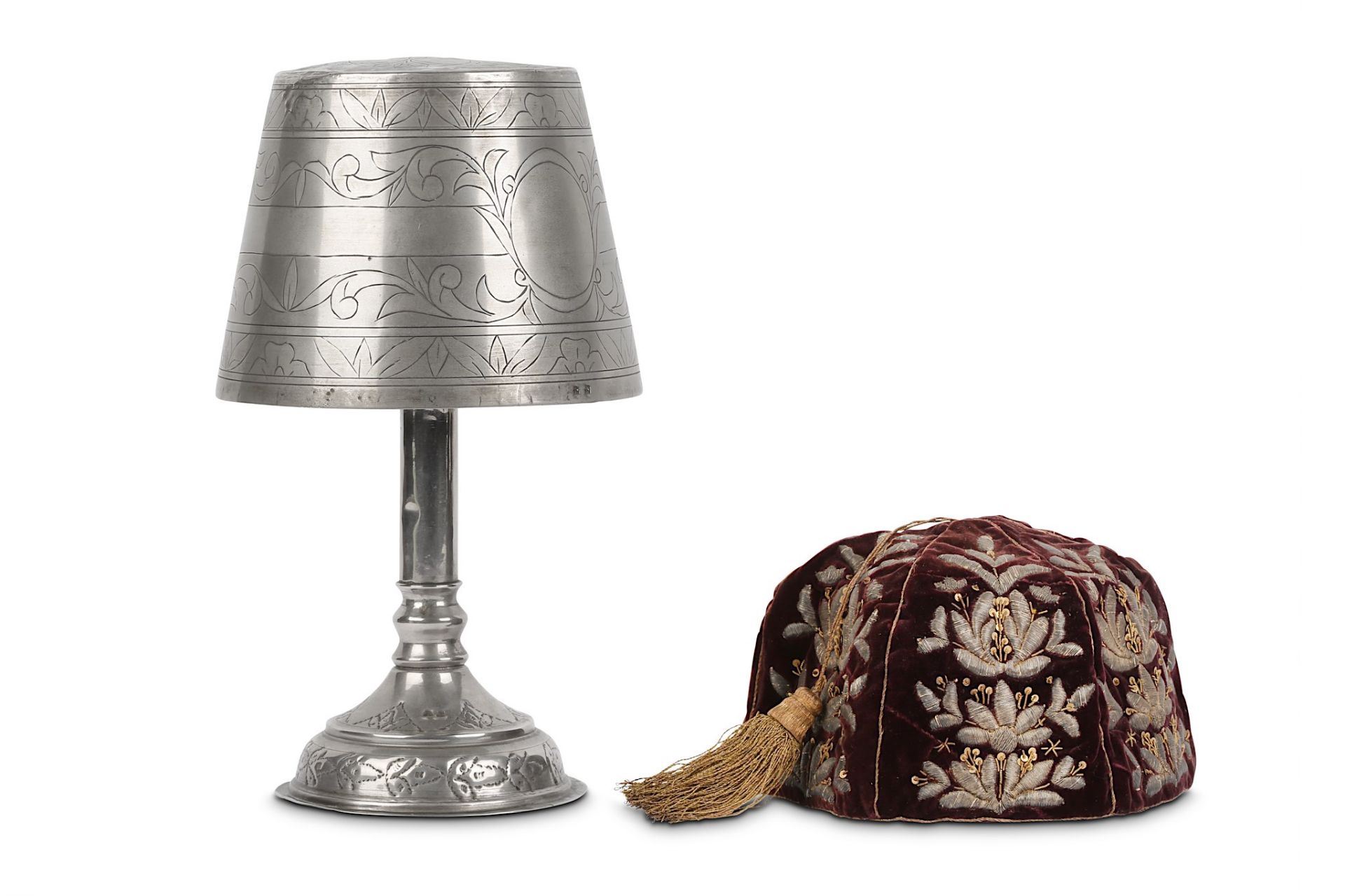 AN OTTOMAN SILVER FEZ STAND AND SIX-SIDED CAP Otto