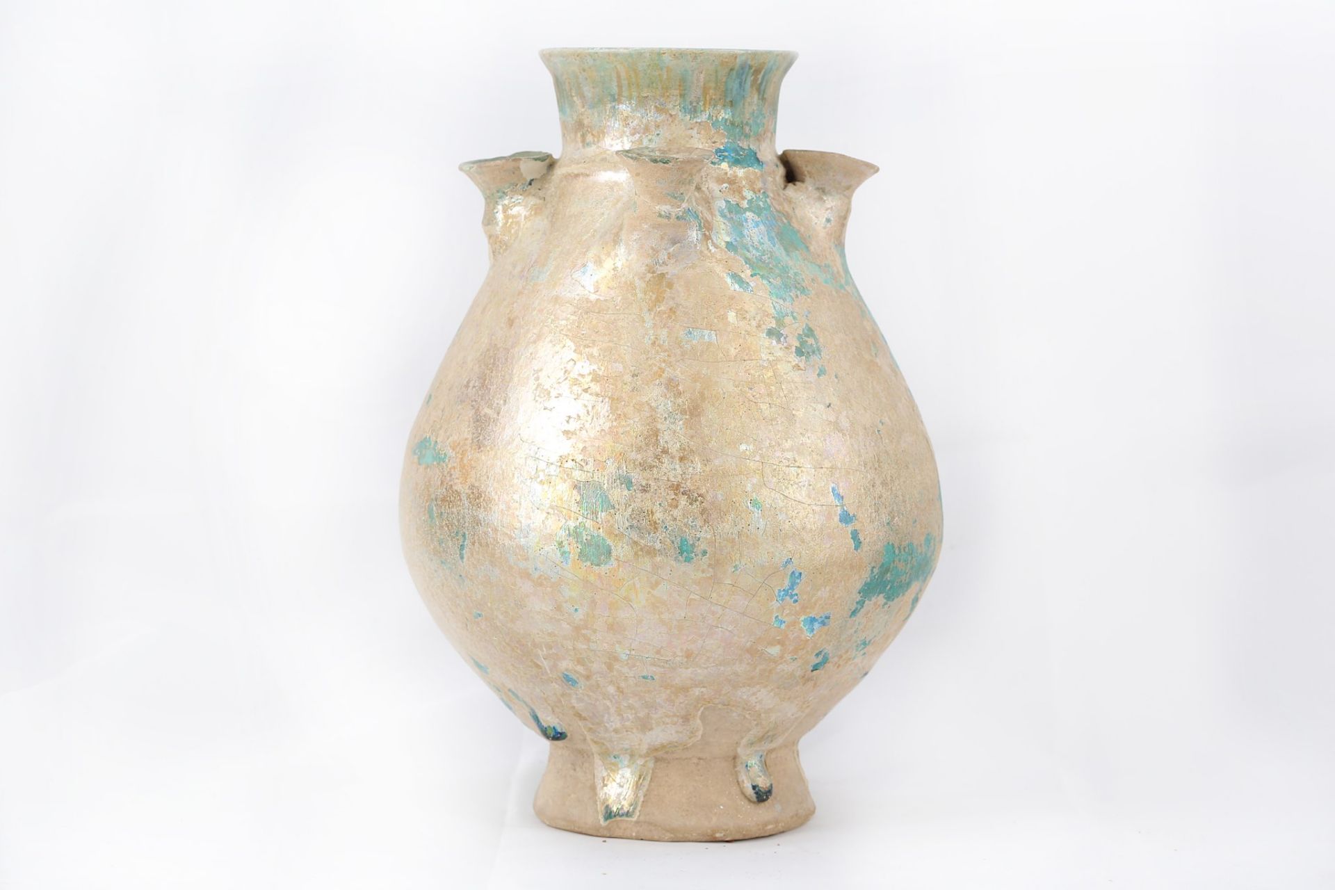 A TURQUOISE-GLAZED POTTERY VASE WITH FOUR SPOUTS Kashan, Iran, 12th - 13th century Of pyriform - Image 4 of 4