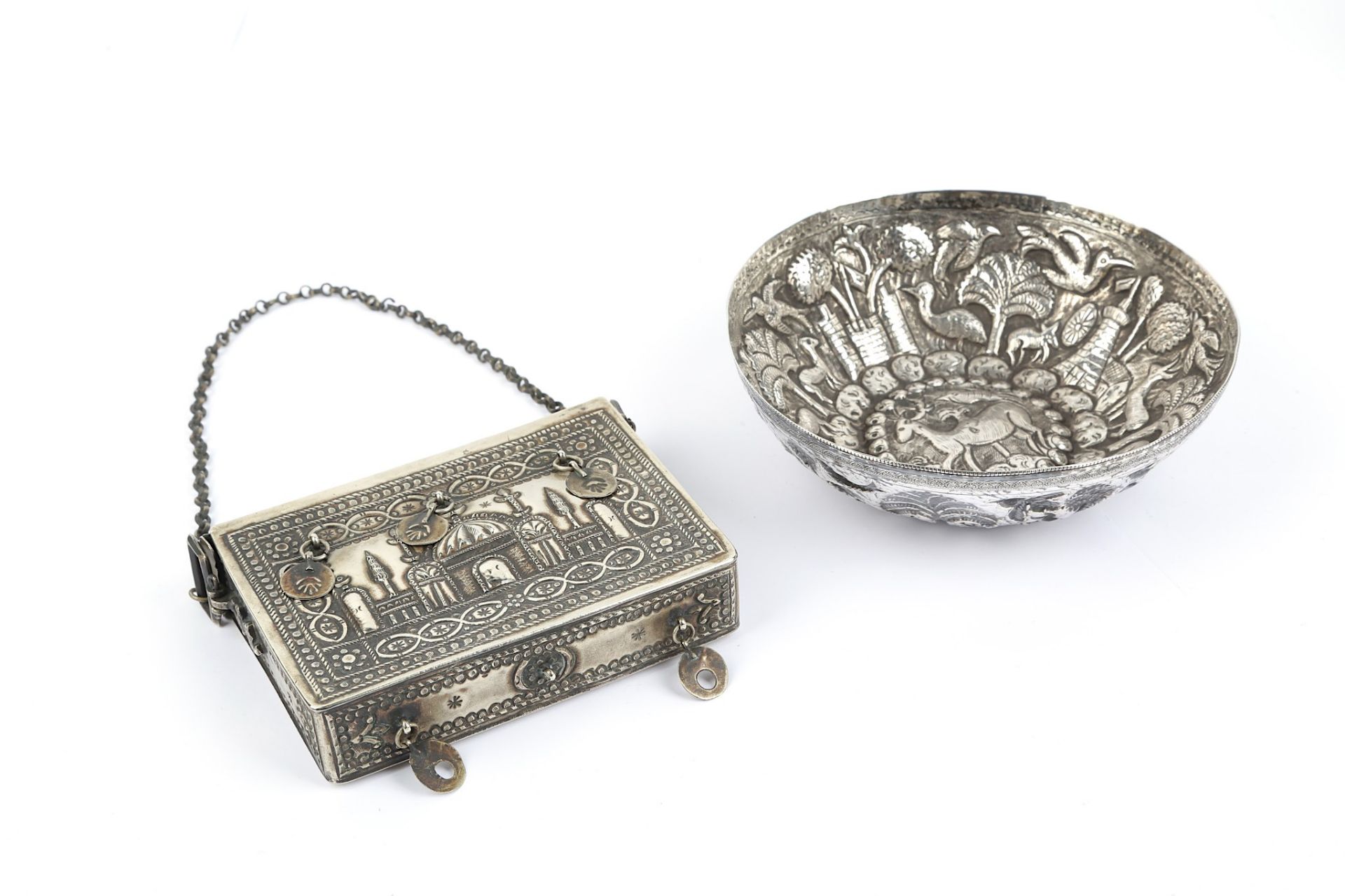 A QUR'AN HOLDER AND A SILVER BOWL WITH ANIMAL DECO - Image 2 of 5