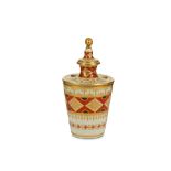 A CHAMBERLAINS WORCESTER ROOT OR BOUGH POT AND COVER, circa 1805-10, of flared cylindrical form,