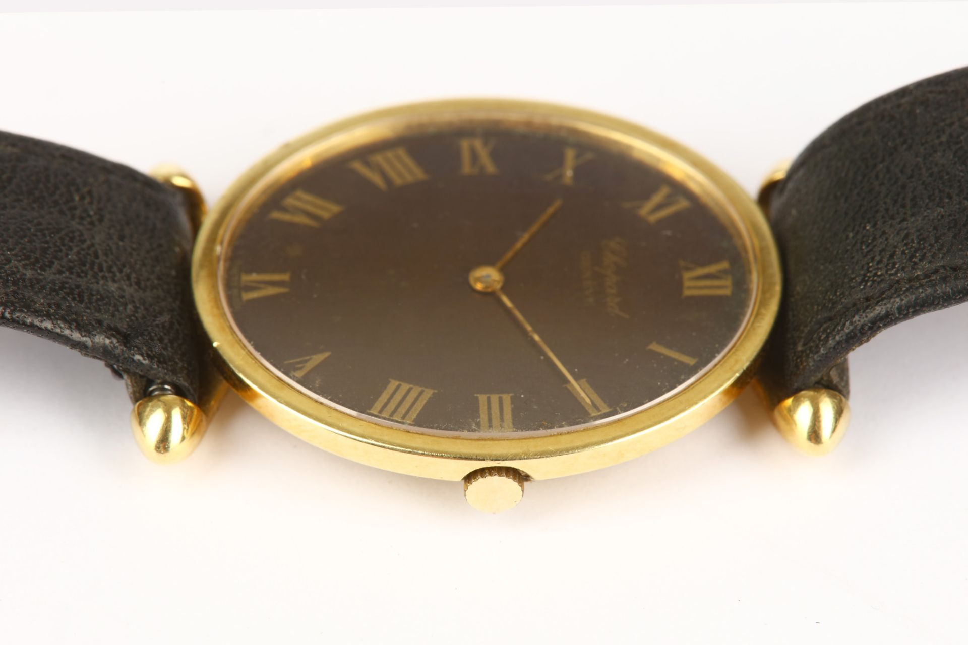 Chopard. An 18K gold manual wind wristwatch. Case reference/Serial number: '2054' / '57148'. - Bild 5 aus 5