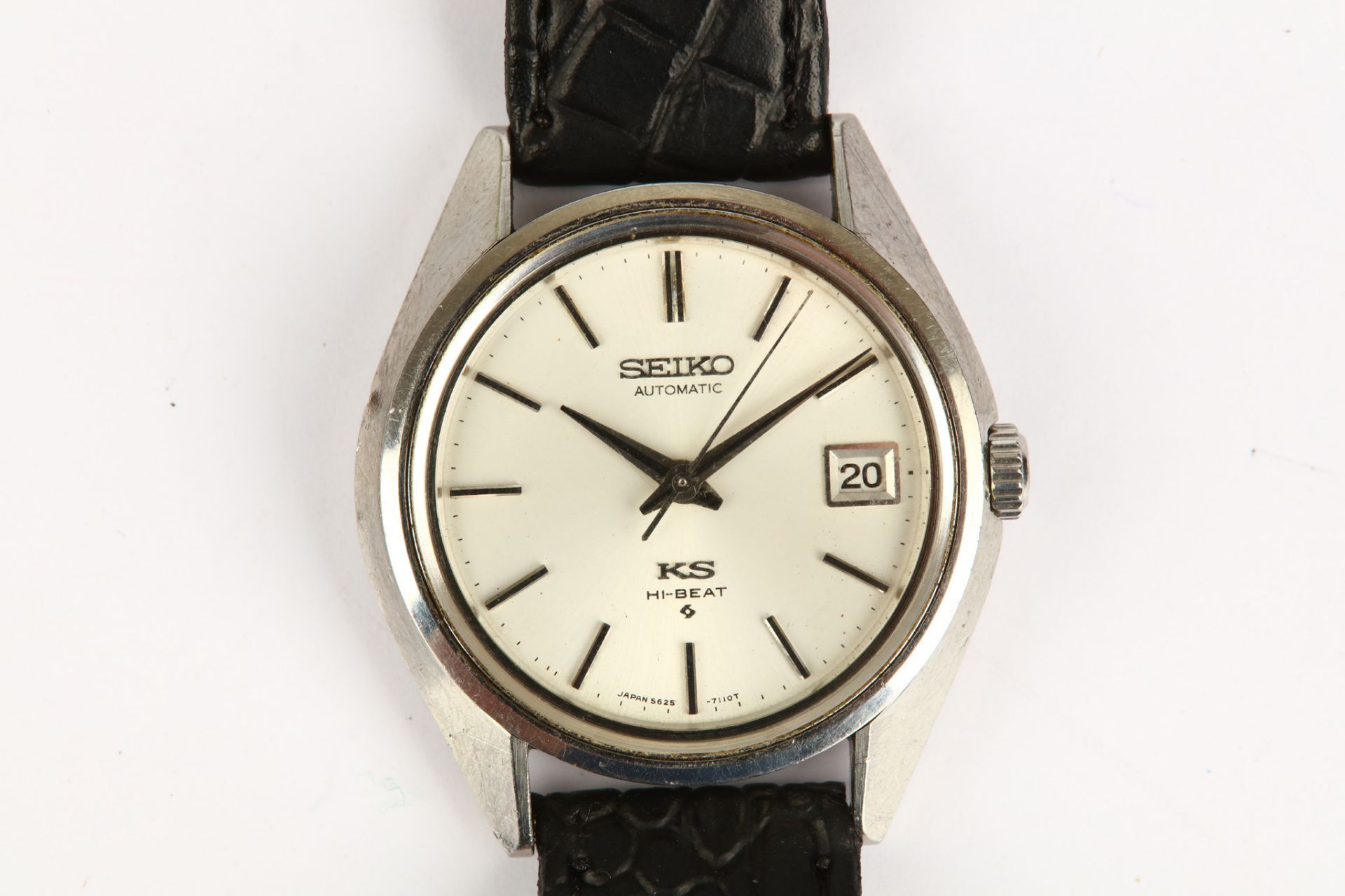 Seiko. A stainless steel automatic calendar wristwatch. Model: King Seiko. Case reference: 5625- - Image 3 of 5
