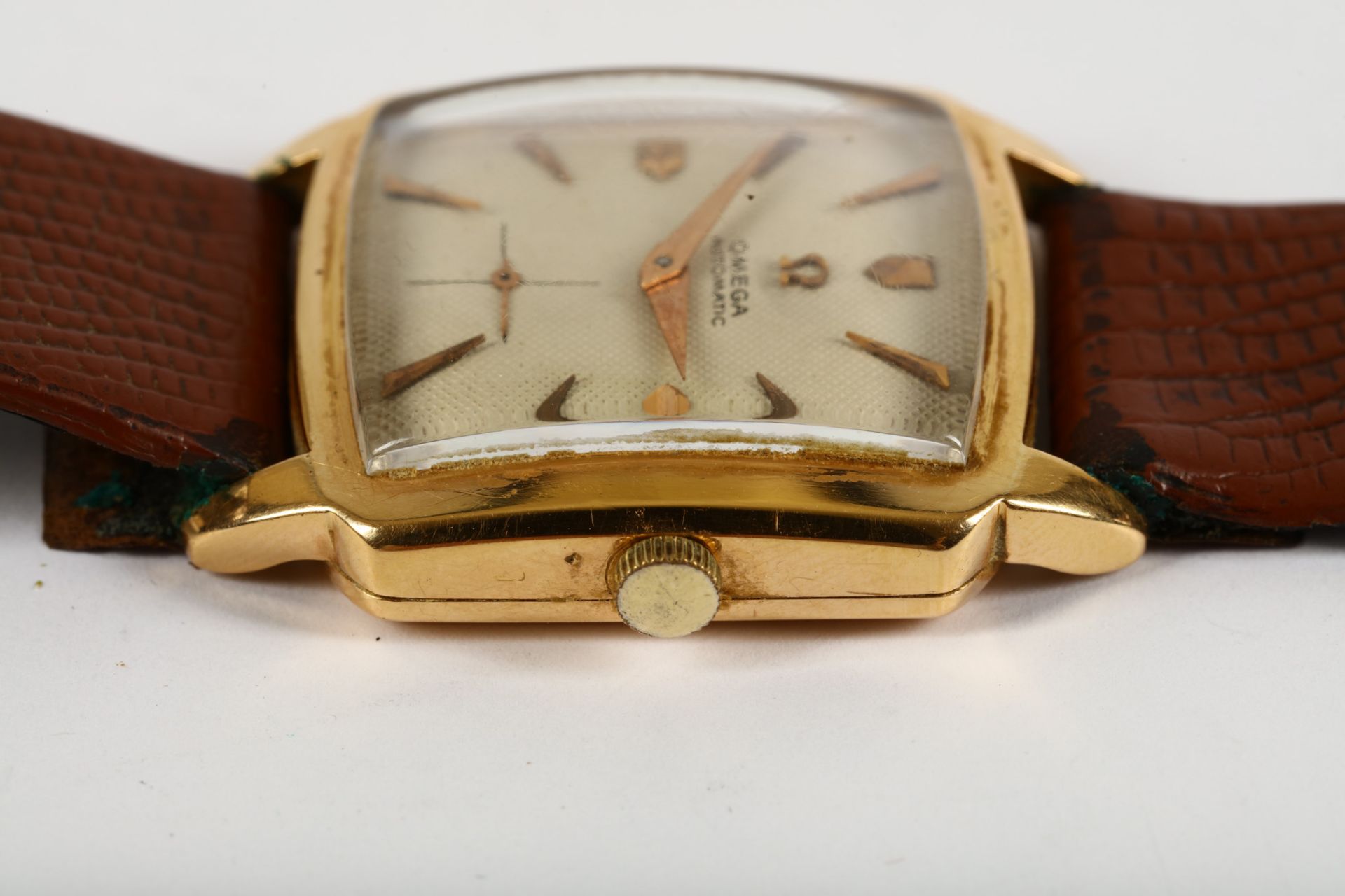 Omega. An 18K gold automatic wristwatch. Reference: 3950. Date: Circa 1951-54. Movement: Automatic - Bild 5 aus 5