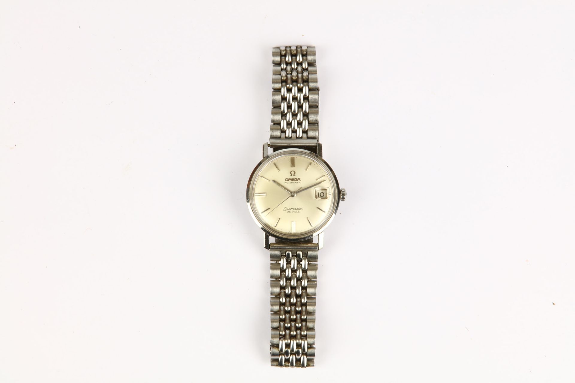 Omega. A stainless steel automatic calendar bracelet watch. Model: Seamaster - De Ville. Case - Bild 2 aus 5