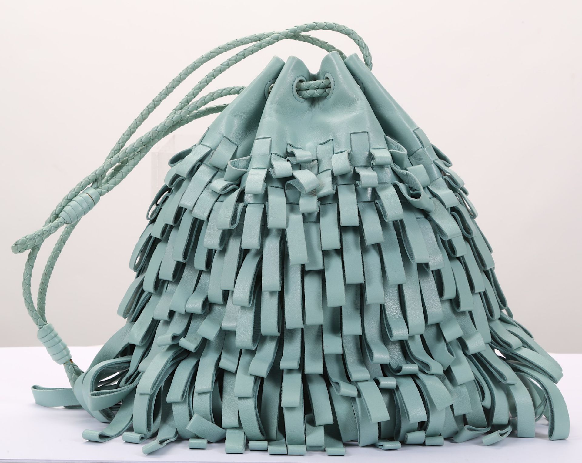 Bottega Veneta Turquoise Fringe Drawstring Bag, Li - Bild 2 aus 5
