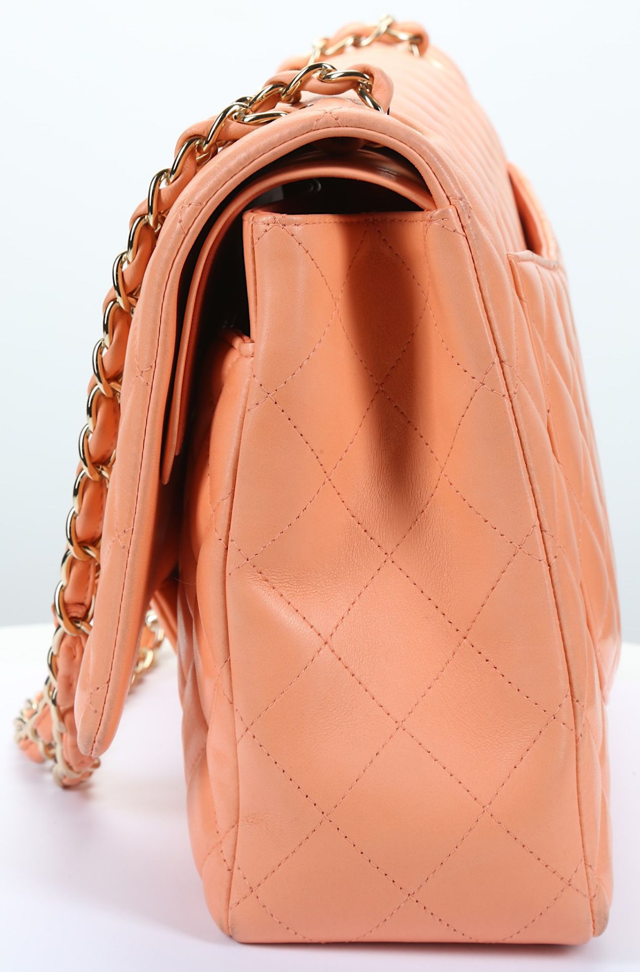Chanel Peach Jumbo Classic Flap Bag, c. 2012, quil - Bild 3 aus 10