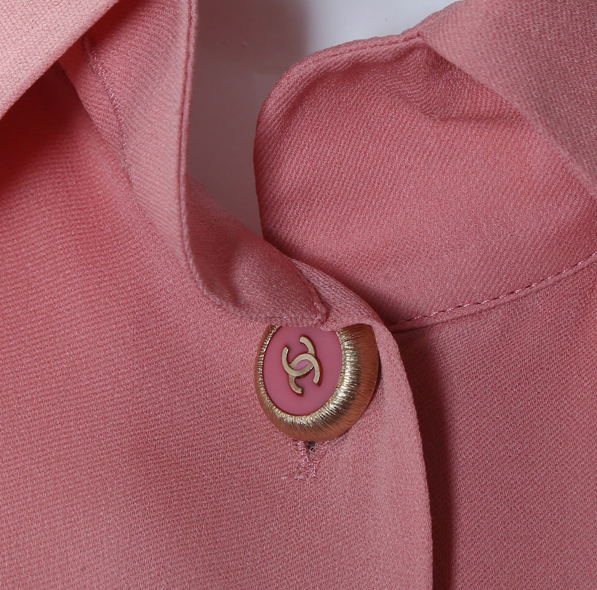 Chanel Pink Georgette Crepe Silk Shirt Dress, Summ - Image 3 of 5
