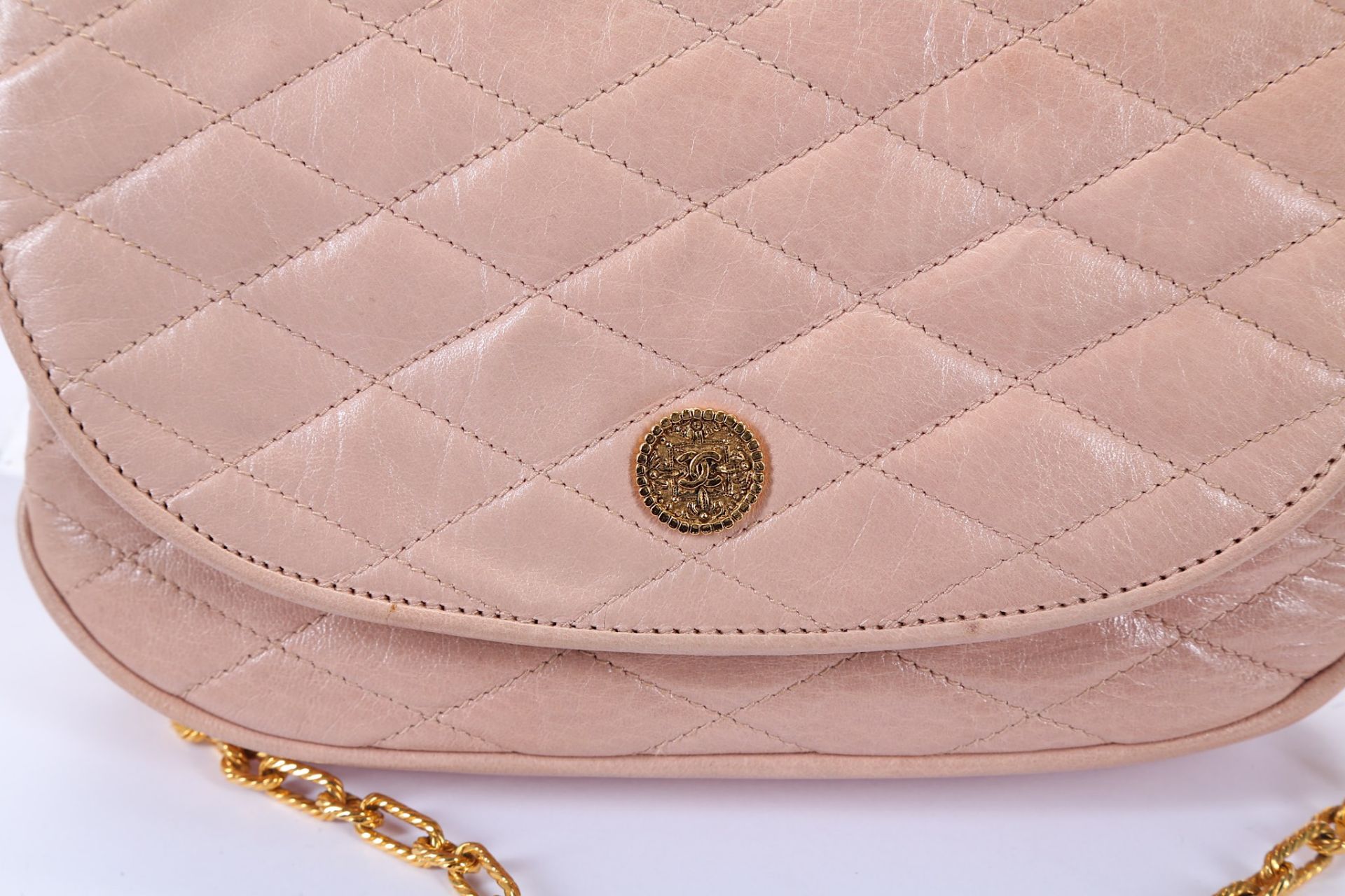 Chanel Baby Pink Petite Handbag, 1980s, quilted sh - Bild 2 aus 6