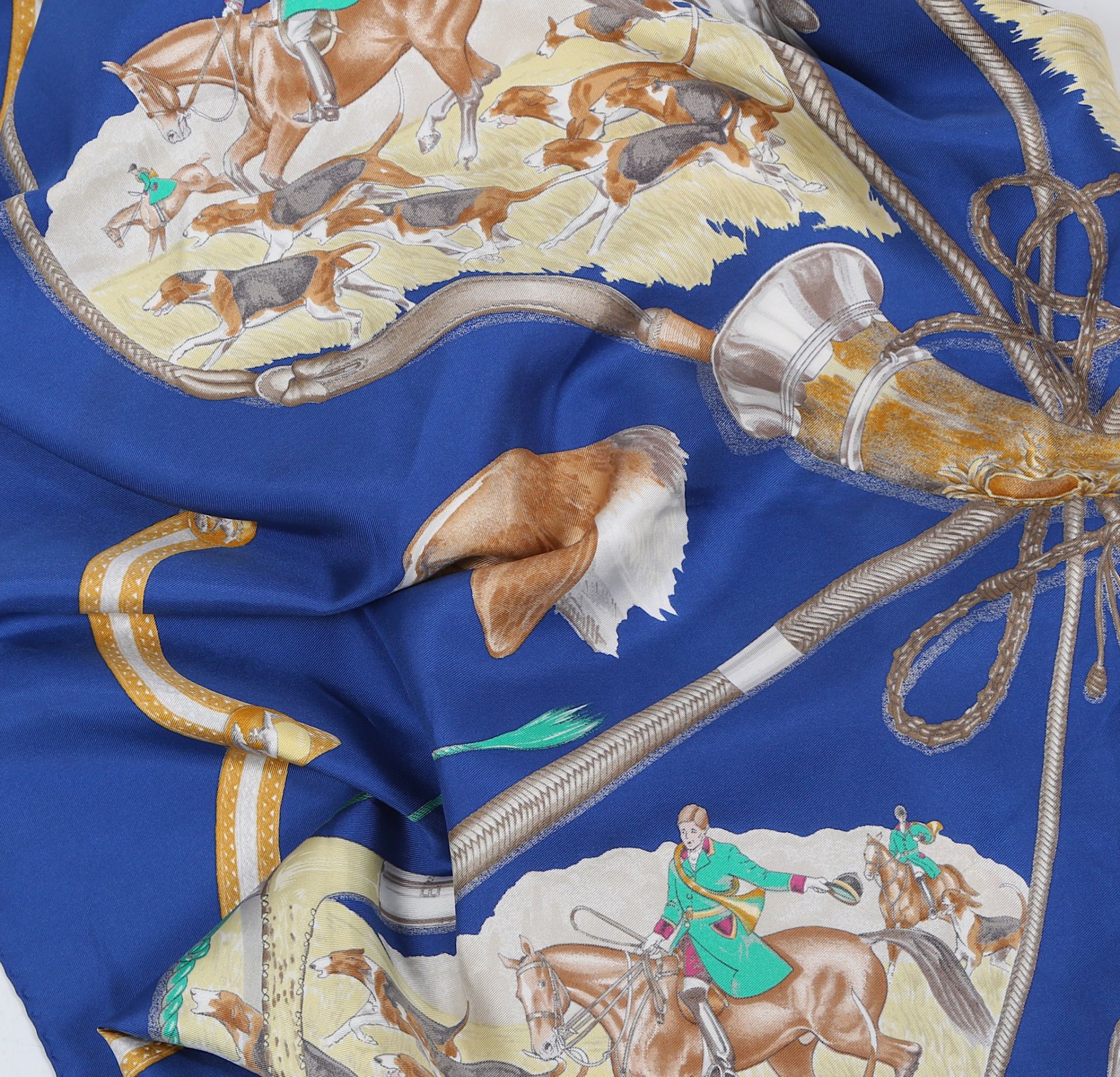 Hermes 'Le Laisser Courre' Silk Scarf, 1970s, on b - Bild 4 aus 5