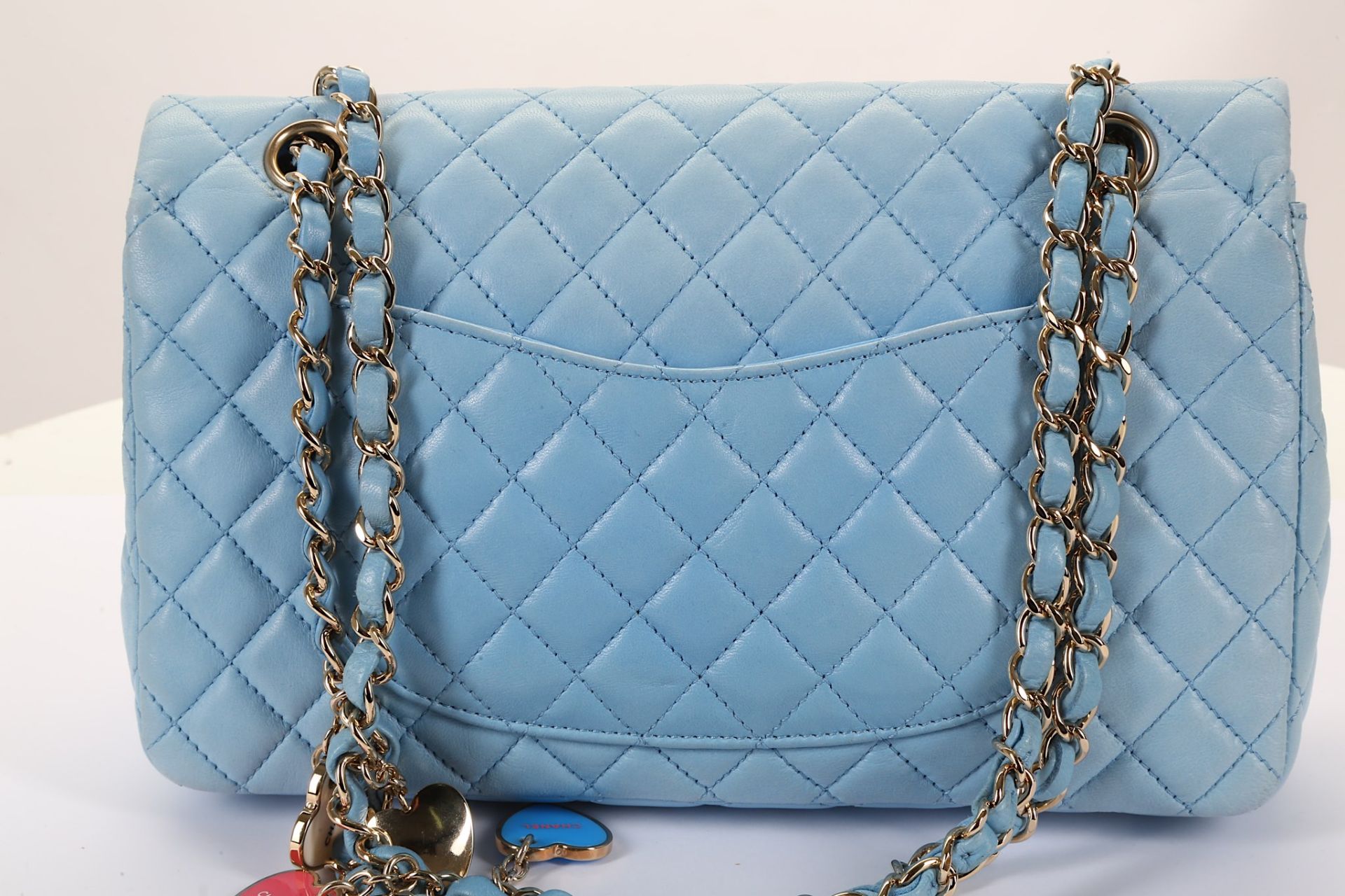 Chanel Sky Blue Valentine Charm Flap Bag, c. 2008- - Bild 4 aus 7