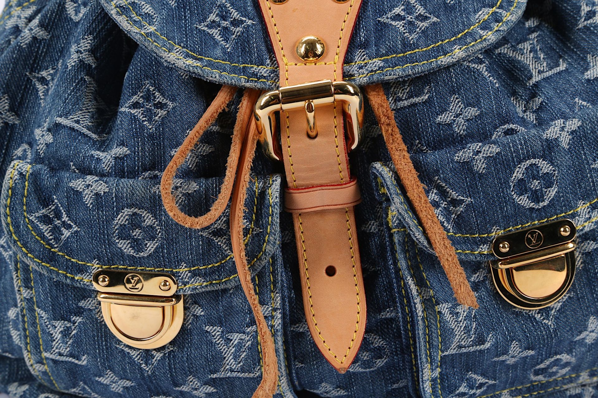 Louis Vuitton Denim Sac a Dos GM Backpack, c. 2006 - Image 2 of 6