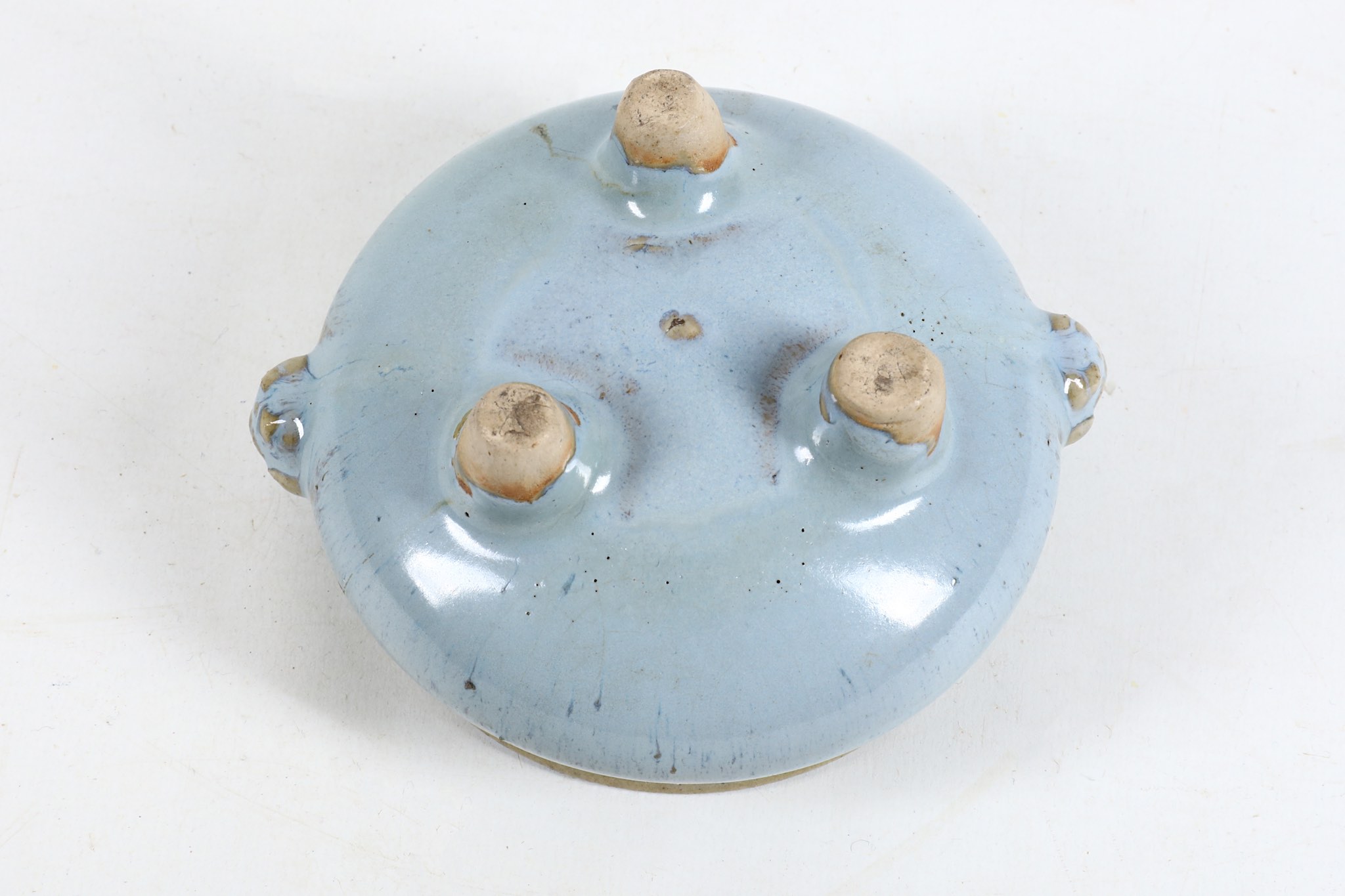 A Chinese flambe tripod incense bowl, 19th century - Image 3 of 3