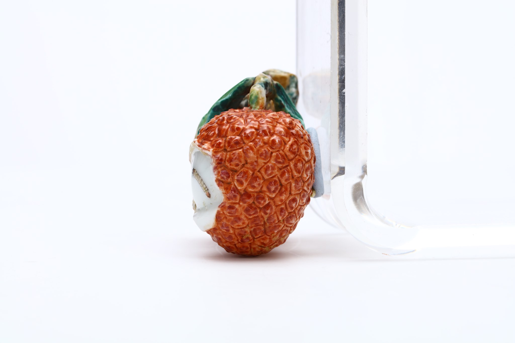 A Chinese porcelain model of a lychee, 19th / 20th - Image 6 of 7