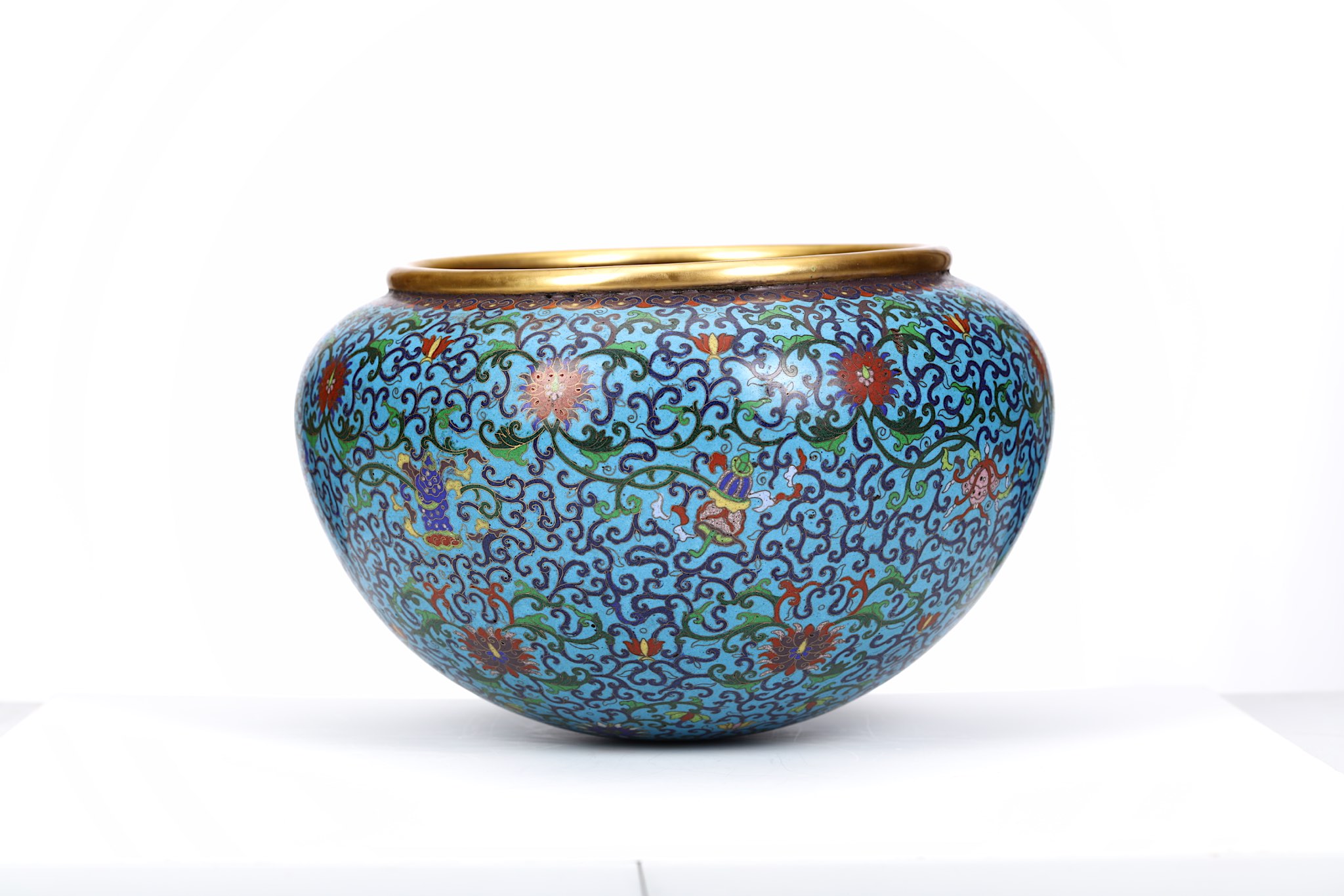 A Chinese cloisonne enamel alms bowl, 19th / 20th - Image 7 of 8