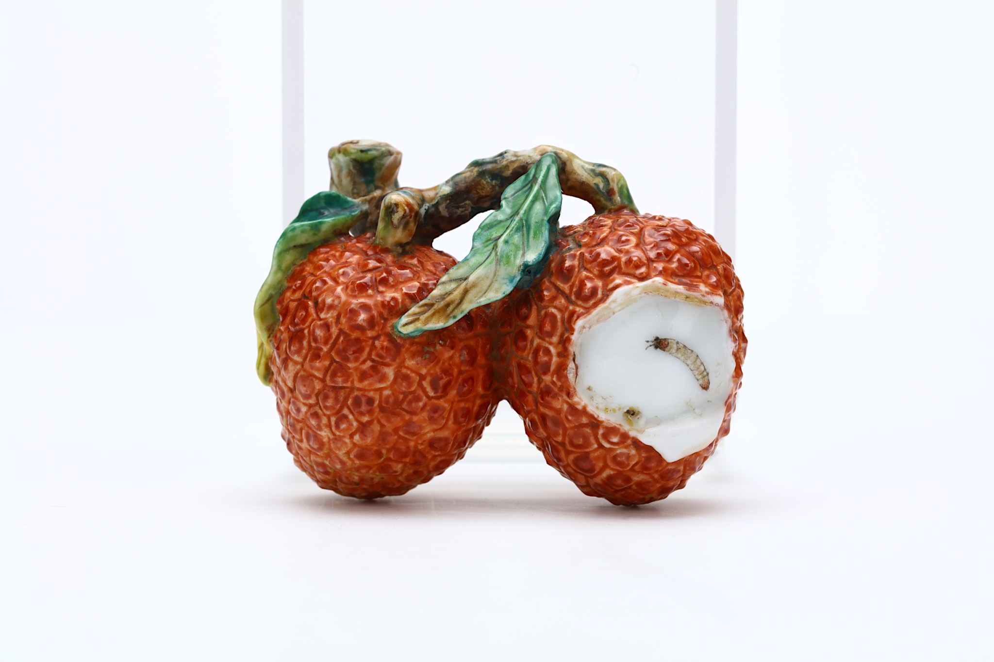 A Chinese porcelain model of a lychee, 19th / 20th - Image 2 of 7