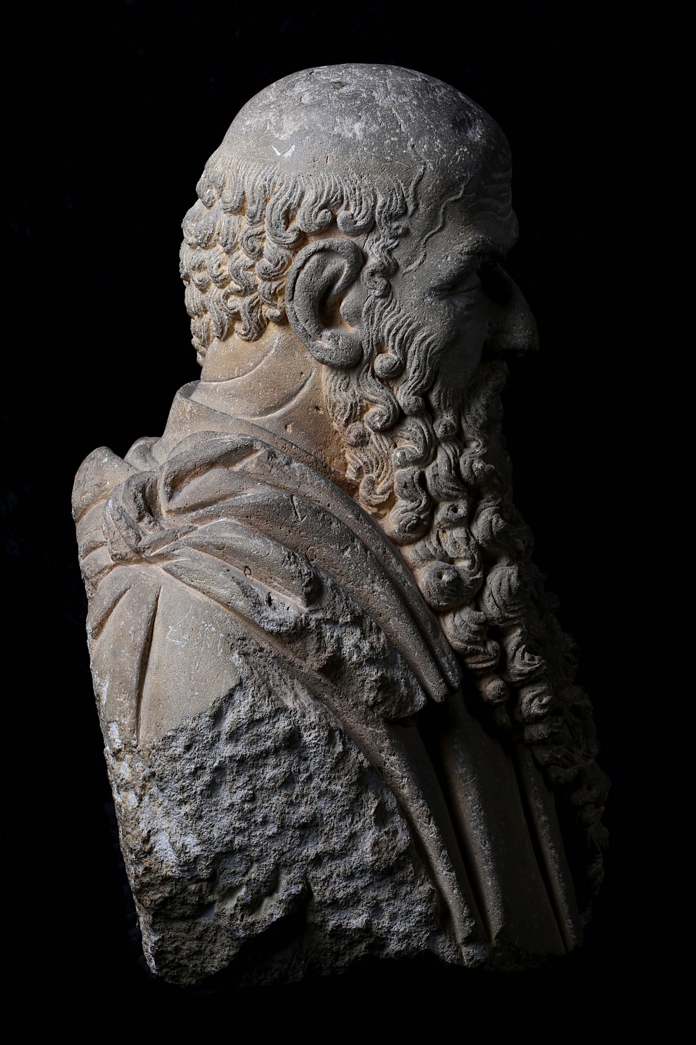 AN IMPORTANT LATE 15TH CENTURY ITALIAN CARVED SANDSTONE BUST OF A BEARDED MAN, CIRCLE OF ANGELO DI - Image 12 of 14