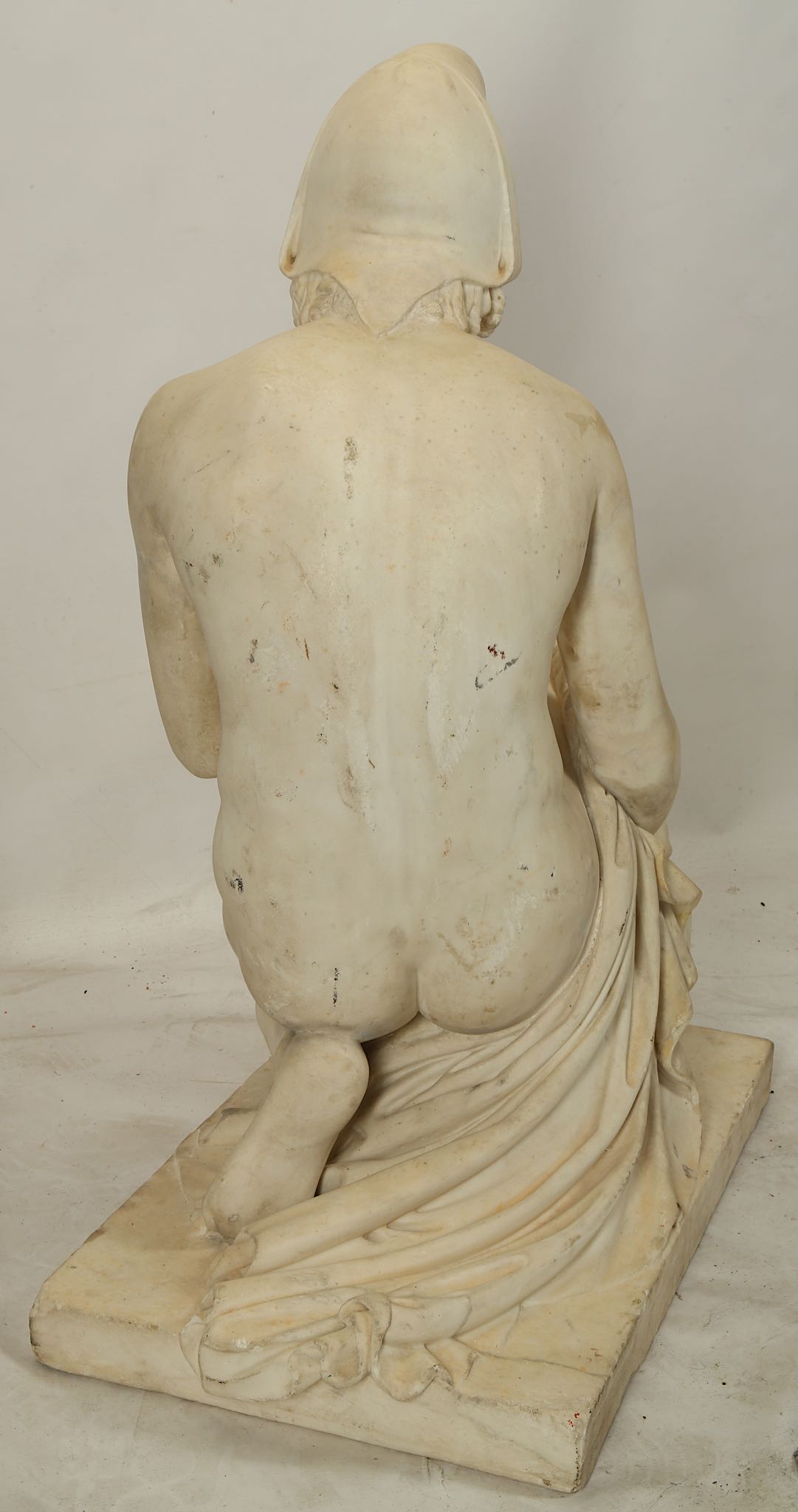 AFTER BERTEL THORVALDSEN (DANISH, 1770-1844): A SECOND HALF 19TH CENTURY WHITE MARBLE FIGURE OF - Image 7 of 9