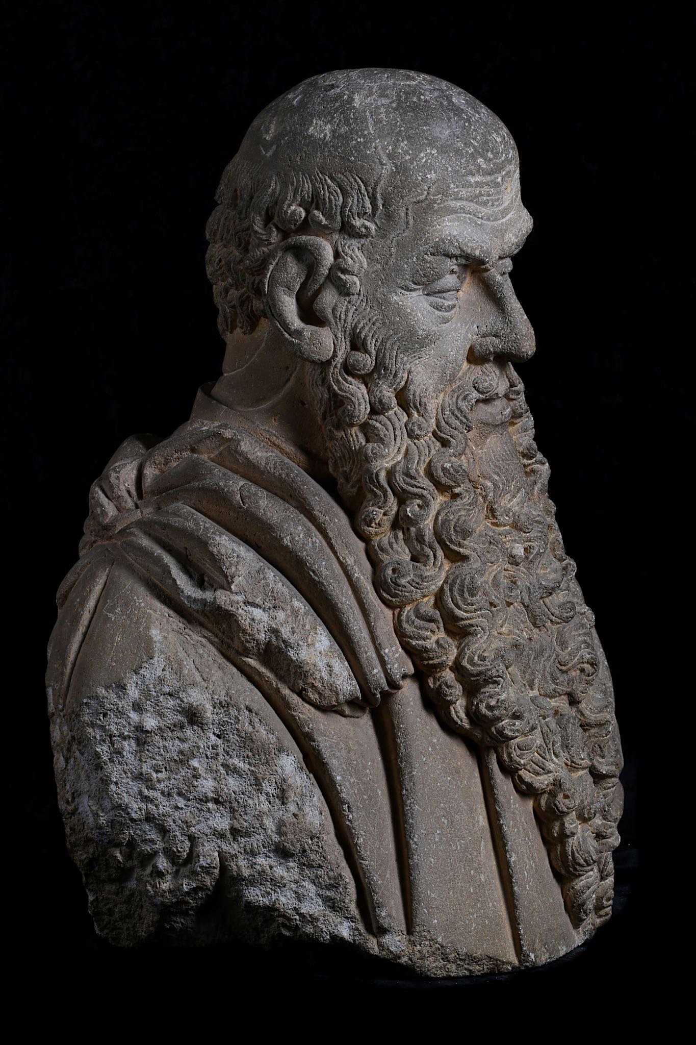 AN IMPORTANT LATE 15TH CENTURY ITALIAN CARVED SANDSTONE BUST OF A BEARDED MAN, CIRCLE OF ANGELO DI - Image 13 of 14