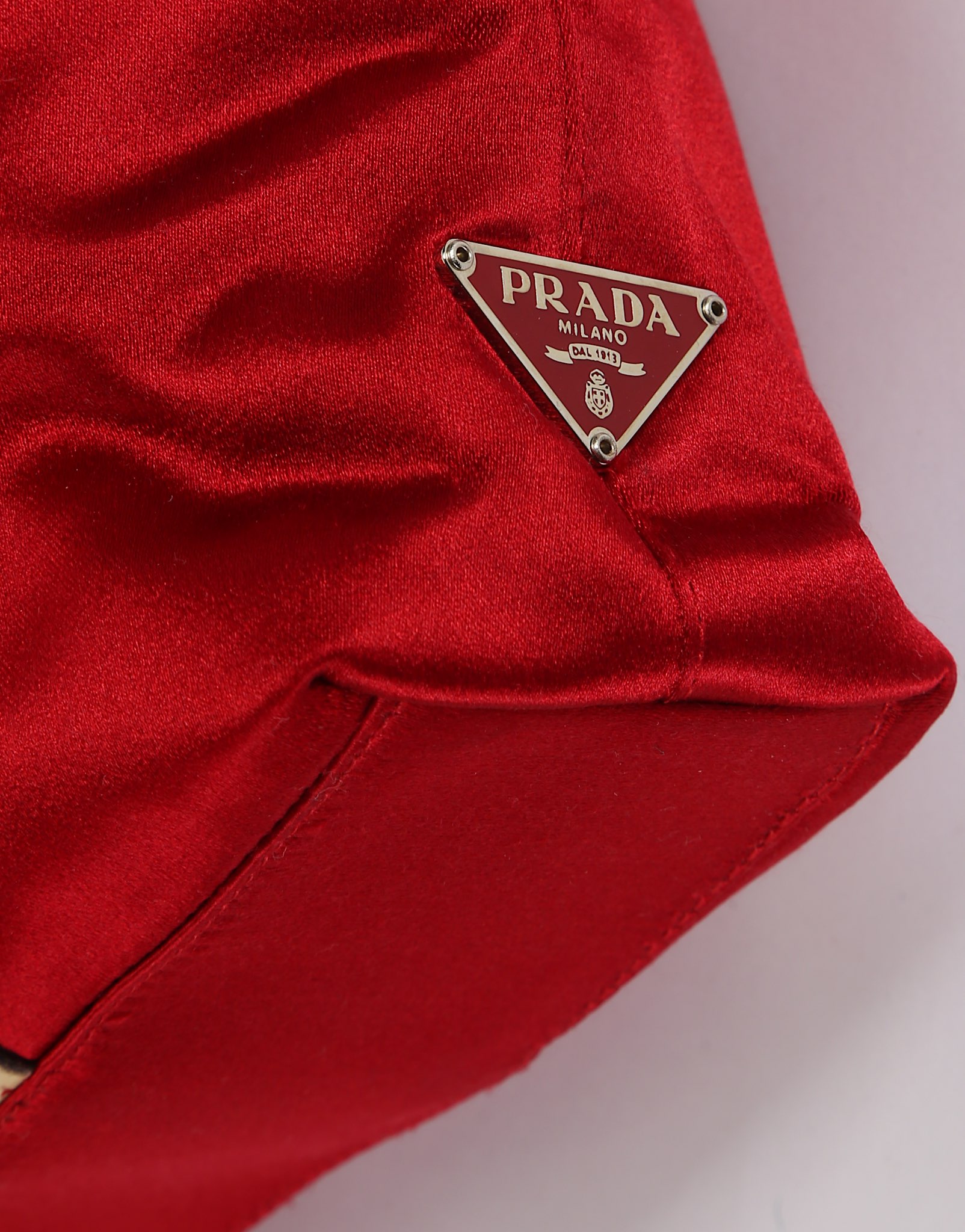 Prada Red Silk Petite Handbag, delicate cream leat - Image 4 of 5