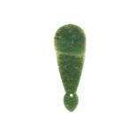 A MAORI POUNAMU MERE Probably nephrite, with a the broad leaf shaped face that narrows to