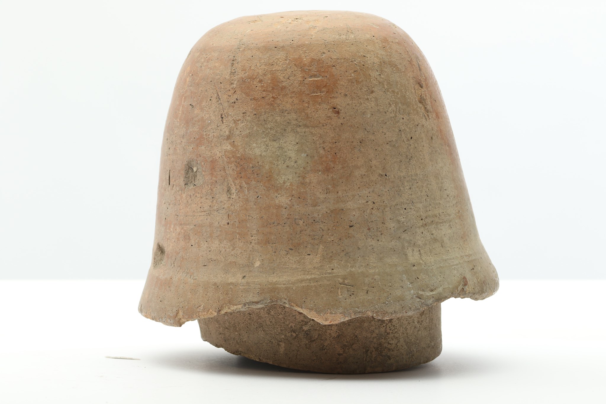 A TERRACOTTA CANOPIC JAR LID New Kingdom, Circa 1550 - 1070 B.C. Of human-headed Imsety, the - Image 6 of 6