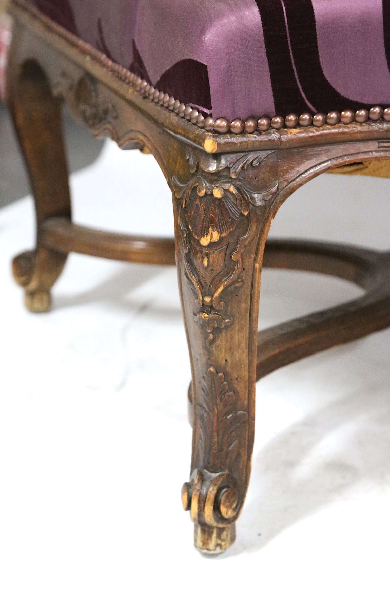 A PAIR OF LATE 19TH CENTURY FRENCH WALNUT ARMCHAIR - Image 6 of 9