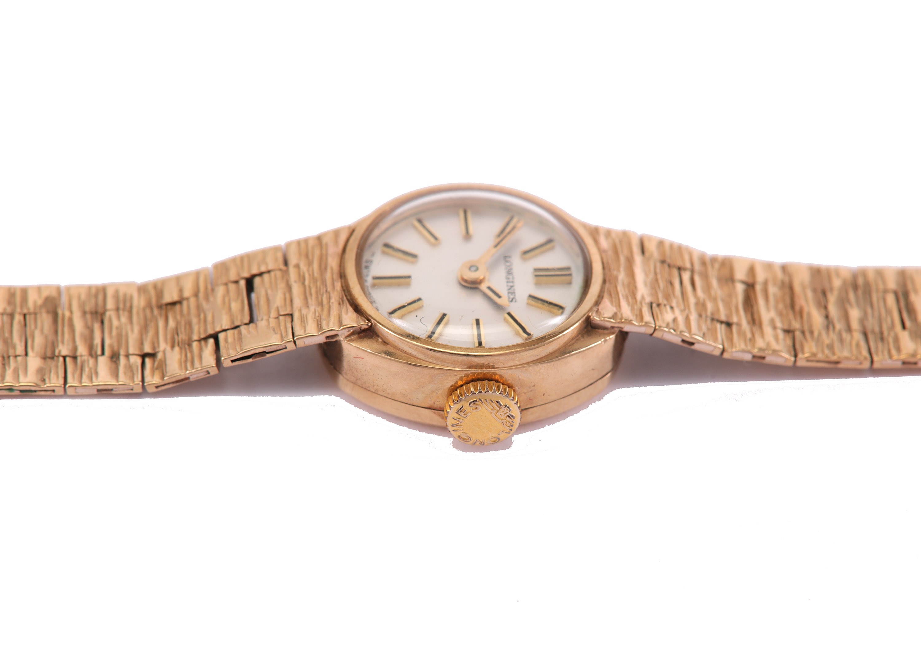 LONGINES. AN 9K GOLD MANUAL WIND BRACELET WATCH. Serial number: 62739. Date: 1972. Movement: Signed, - Image 3 of 7