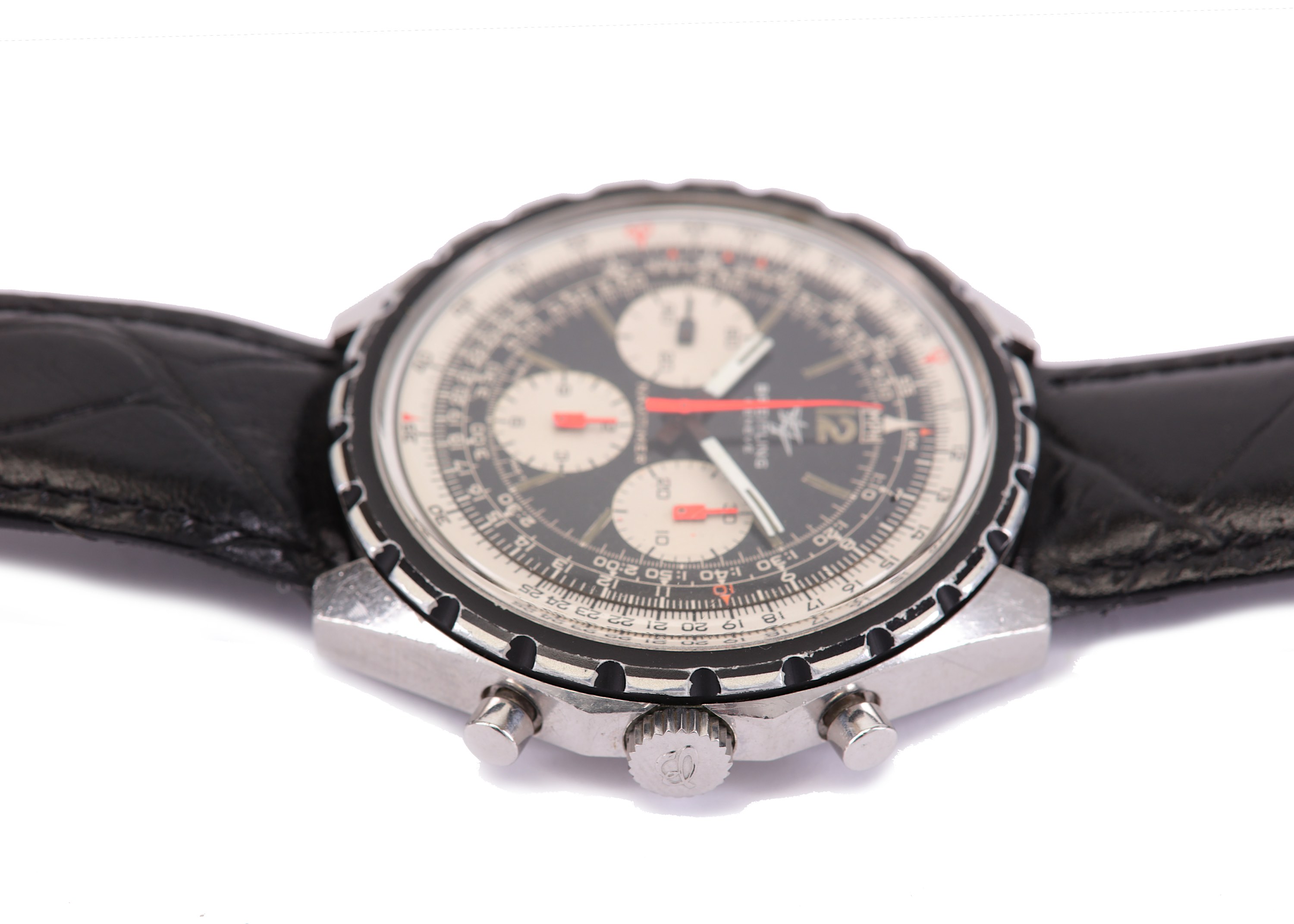 BREITLING. A OVERSIZED STAINLESS STEEL MANUAL WIND CHRONOGRAPH WRISTWATCH. Date: Circa 1967. - Image 2 of 6