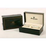 An Italian .925 Silver "Reminiscence" Fountain Pen, with an 18k gold Nib, engraved with an