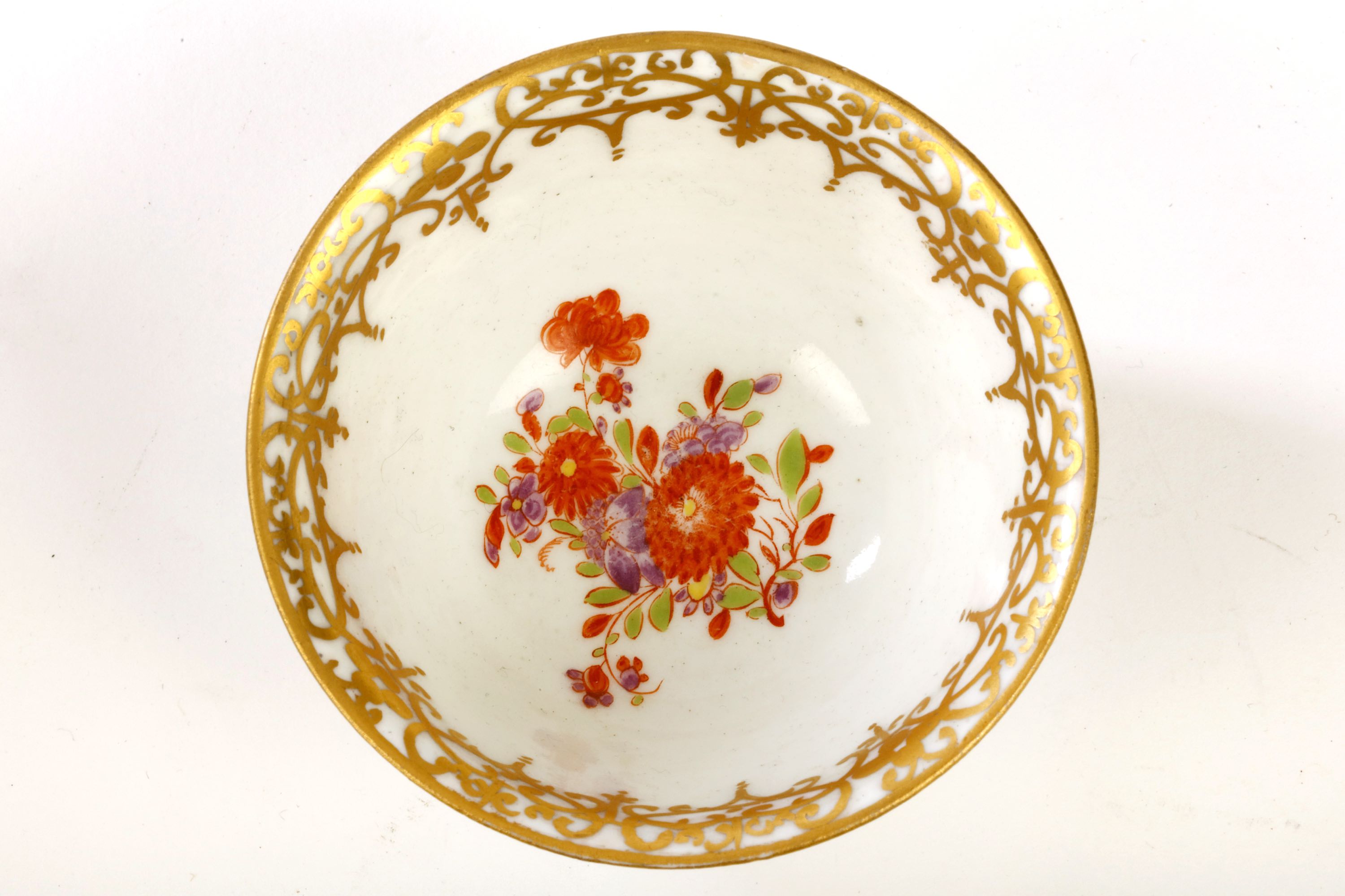 A MEISSEN TEABOWL AND SAUCER - Image 3 of 5