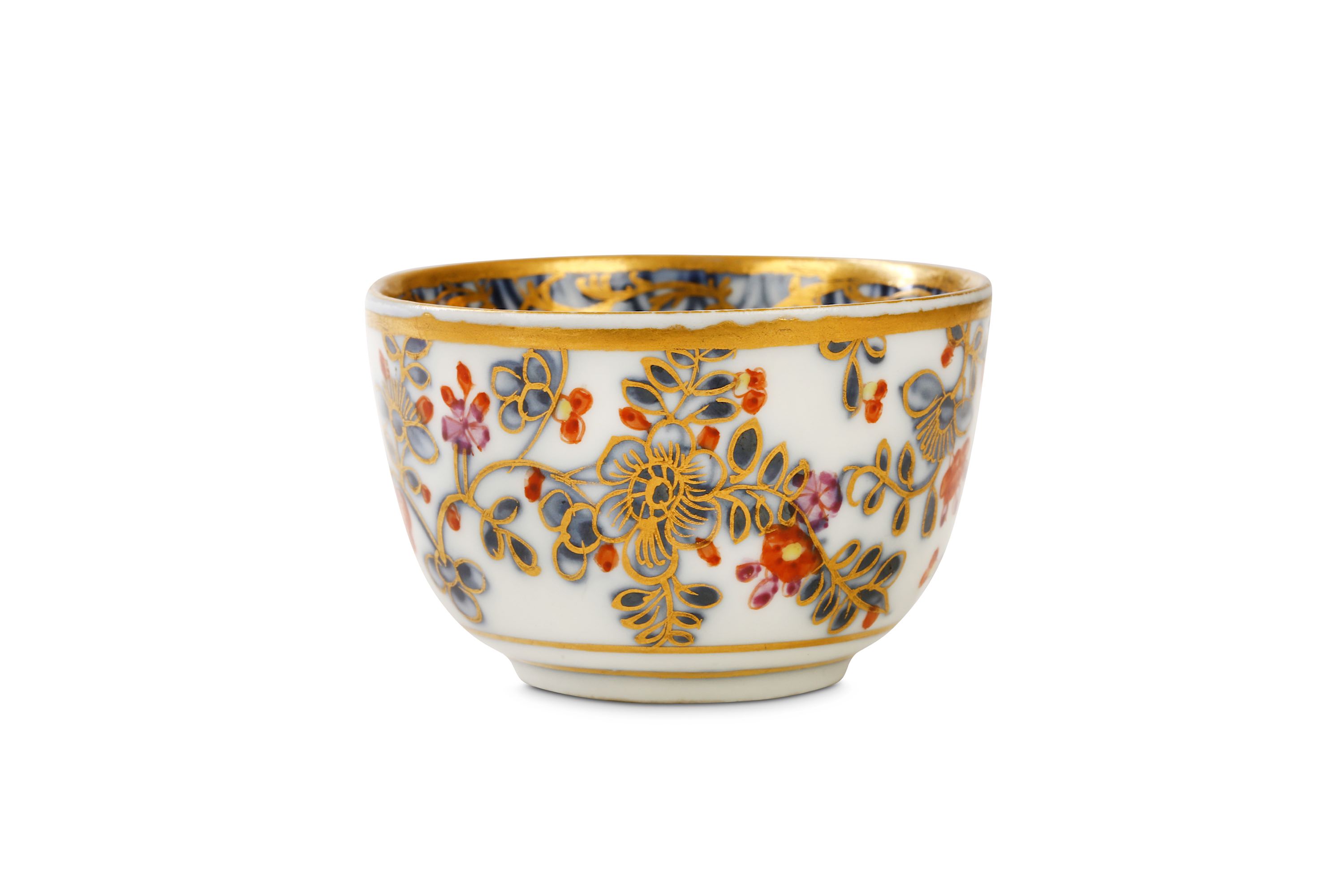 A SMALL MEISSEN HAUSMALER TEABOWL