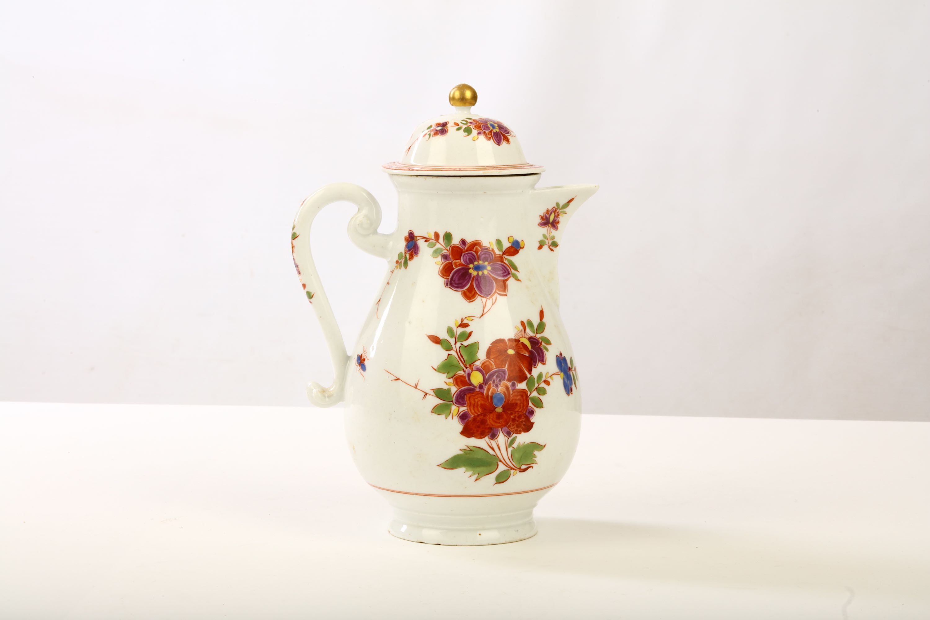 A RARE MEISSEN COFFEE-POT AND COVER - Image 2 of 3